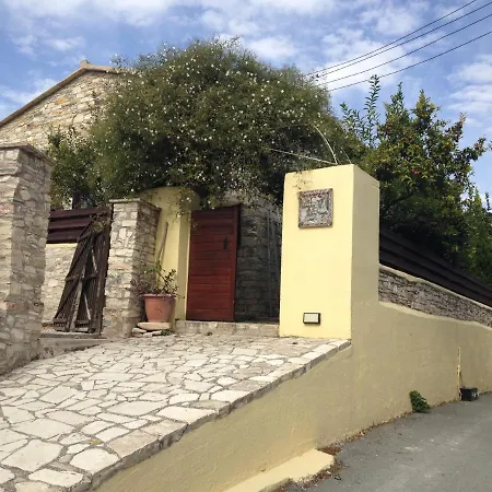 Katikia Emma Holiday home Kato Drys